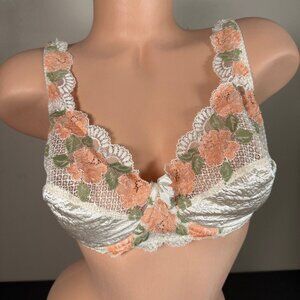 Vintage Spiegel 36D Womens Bra Floral Semi-Sheer Underwire Ivory Back Closure